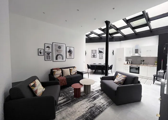 Urban Flat 08 - The Panoramic Flat In