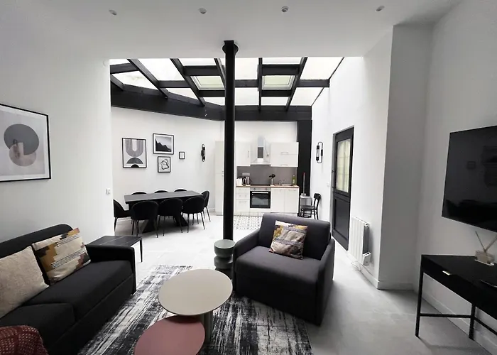 Urban Flat 08 - The Panoramic Flat In Paris